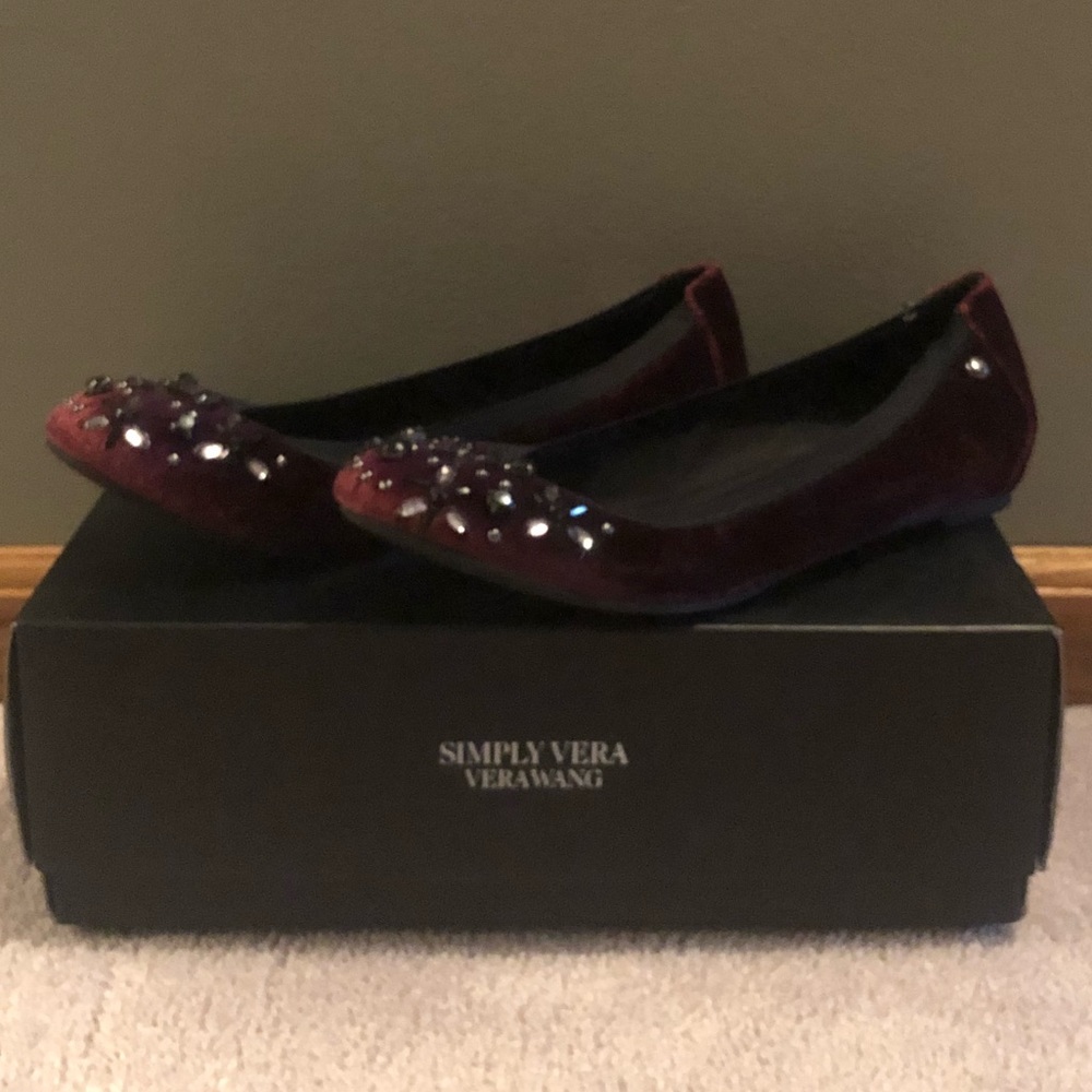 Simply Vera Vera Wang Flats